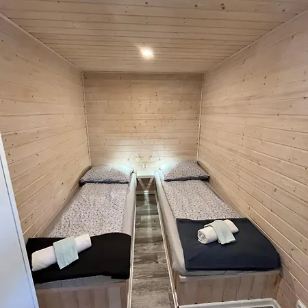 Alojamento de Turismo Selvagem Marzenie *